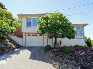3 Stewart Dr, San Rafael, CA 94901