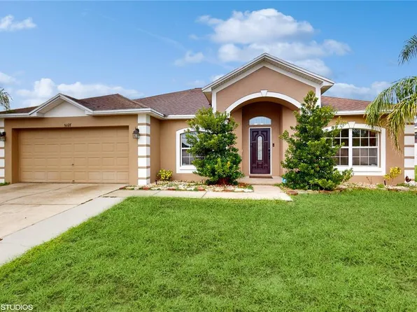 5327 English Dr, Lakeland, FL 33812
