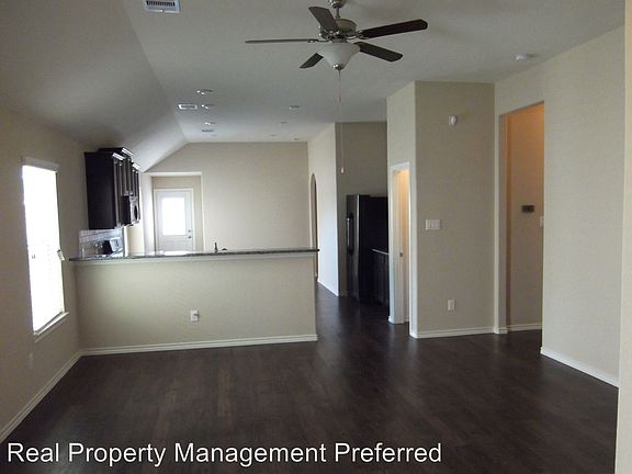 2nd image of 1430 Spencer Glen Ln