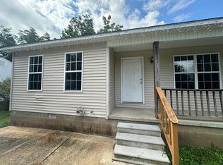 333-335 West Ave, Medina, TN 38355