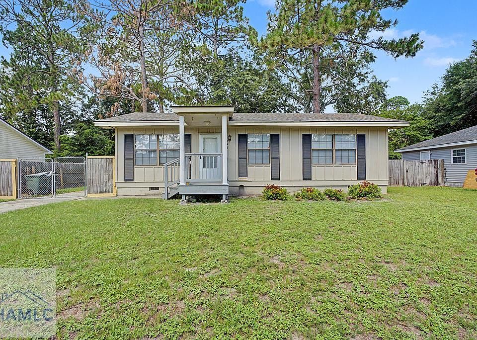 1st image of 241 Pointe South Dr