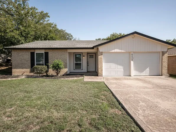 6220 Sunnybrook Dr, Watauga, TX 76148