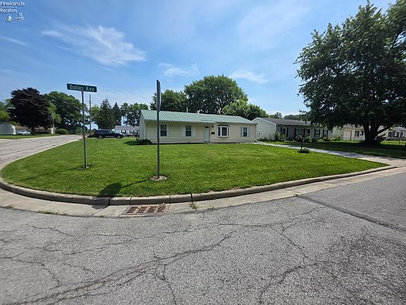 3rd image of 5002 Dallas Ave