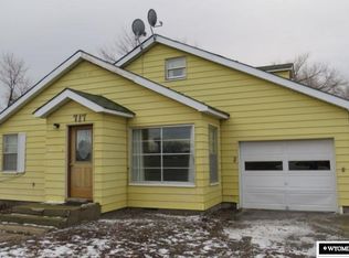 717 Spencer St, Riverton, WY 82501