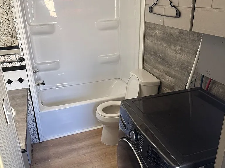 413 Iris Dr #50 — Photo 7