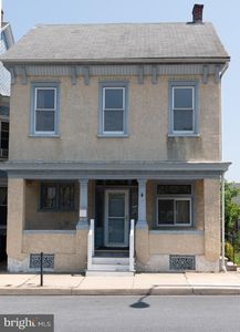 21 E 3rd St, Boyertown, PA, 19512