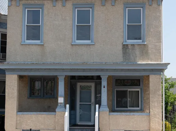 21 E 3rd St, Boyertown, PA 19512