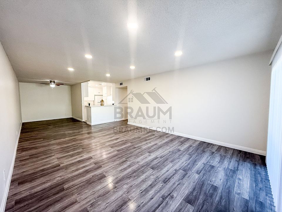 1st image of 6041 Whitsett Ave APT 206