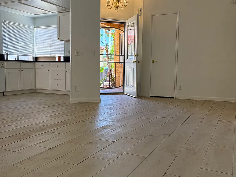 2552 Cottonwood Trl — Photo 15