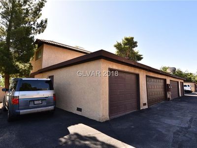 5011 Village Dr #99, Las Vegas, NV, 89142