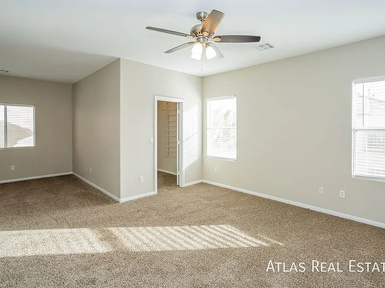 7630 Riva Ridge St — Photo 8
