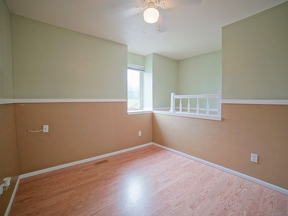 3rd image of 10221 188th Street Ct E
