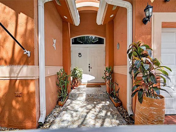 5th image of 14531 SW 160th Ct