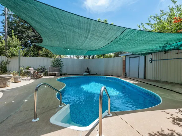 1225 34th St, Wichita Falls, TX 76302