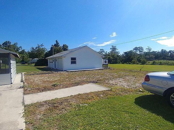 3rd image of 123 Water Ln
