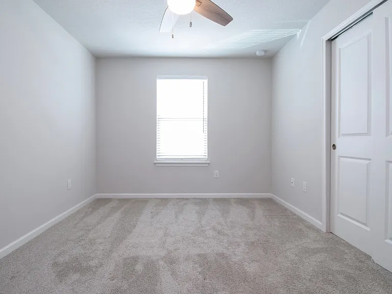 11518 Rolling Green Dr — Photo 42