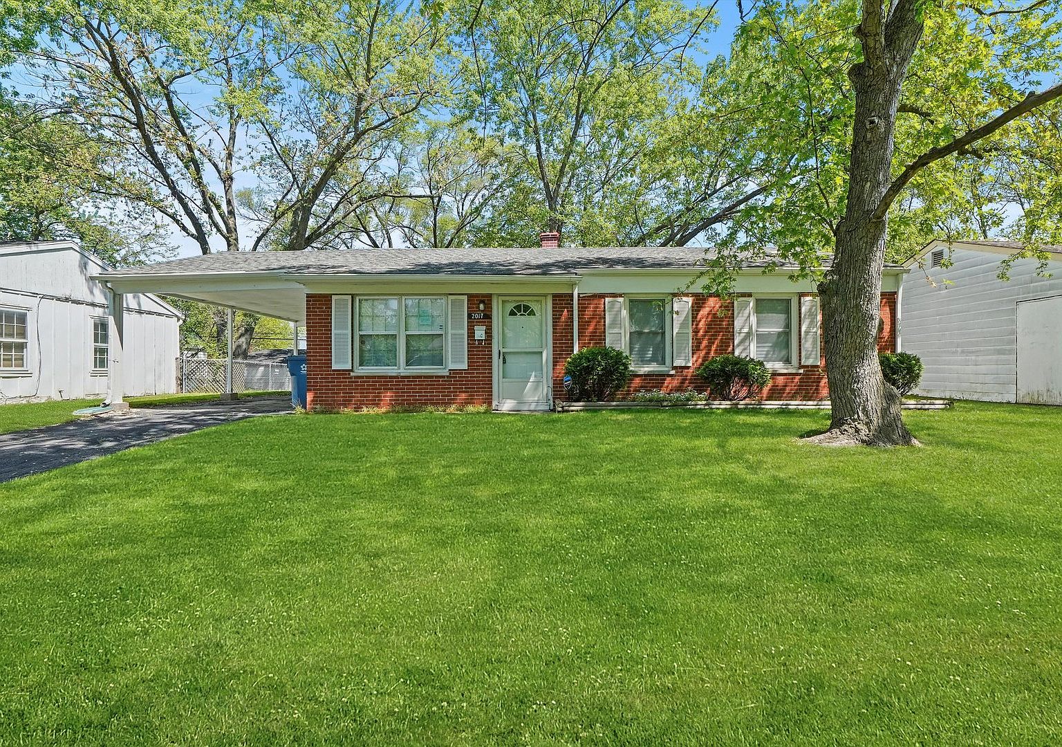 2017 216th St, Sauk Village, IL 60411 Zillow