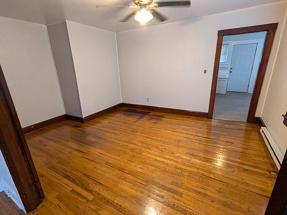 5th image of 322 Park St #1E
