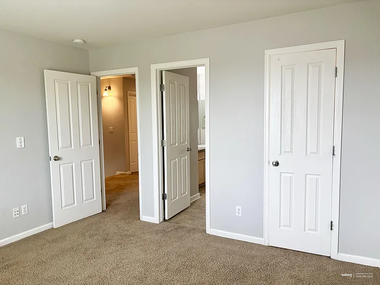 13830 Dexter St — Photo 22