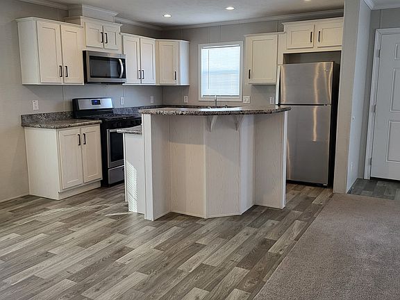 5th image of 4502 Knollwood Dr #73