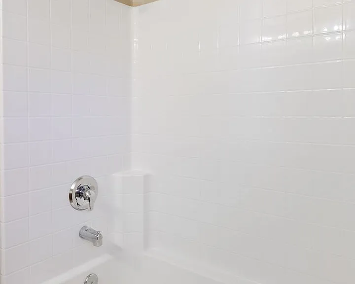 1094 Ebbets Dr SW — Photo 29