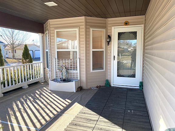 2nd image of 614 Filly Ln