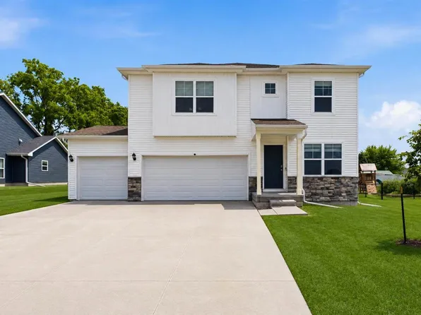 1440 Morrison St, North Liberty, IA 52317