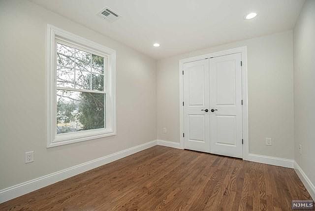 2nd image of 268 Wales Ave