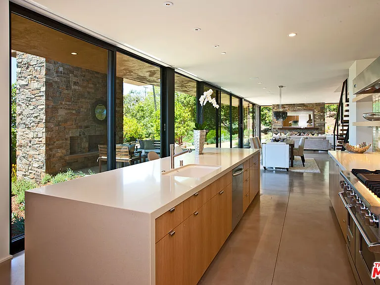 6228 Sycamore Meadows Dr — Photo 9