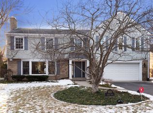 909 Seneca Rd, Wilmette, IL 60091