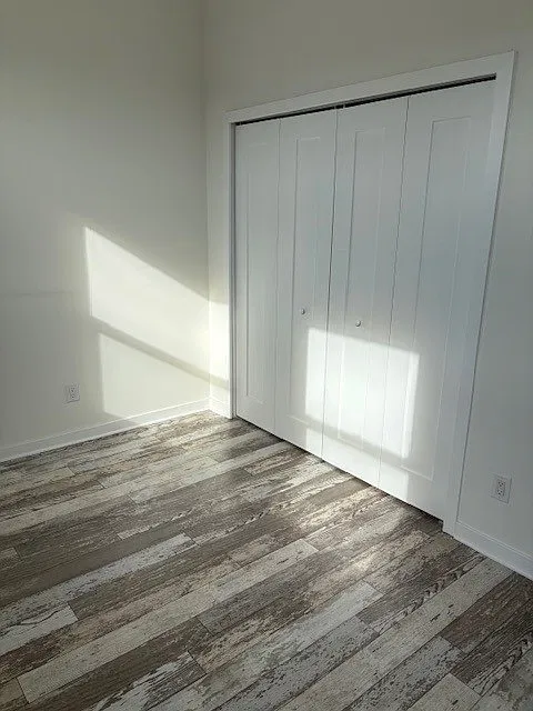 1 bed, 950 sqft, $1,300 — Photo 2
