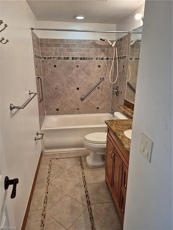 Building Photo - 4907 Catalina Dr #45