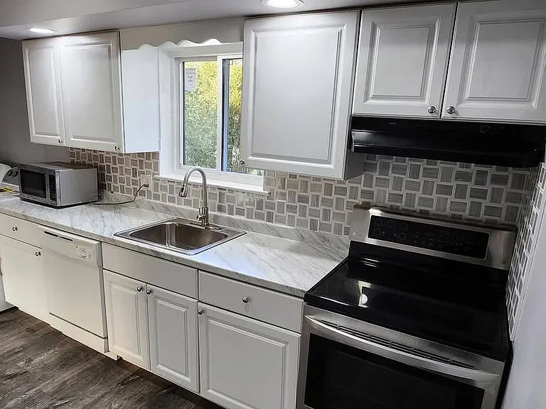 118 E Moreland Ave #22 — Photo 2