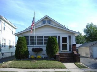2 Dayton St, South Amboy, NJ 08879