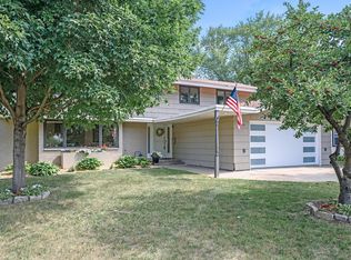 3210 46th Ave N, Robbinsdale, MN 55422