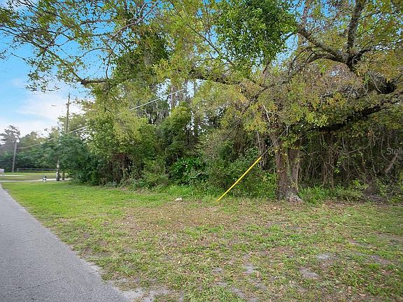 2nd image of 1925 Dorris Dr