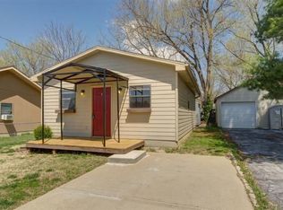 201A E Hall St, Ozark, MO 65721