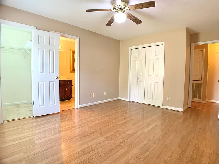 763 Princeton Cir — Photo 11