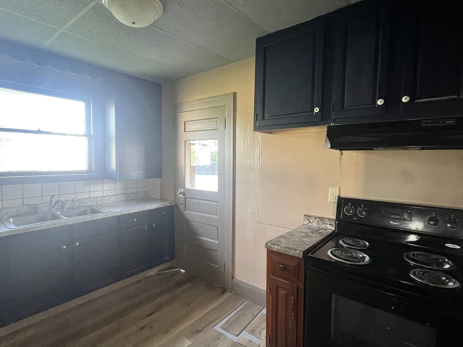 402 Cleveland Ave - 1 — Photo 3