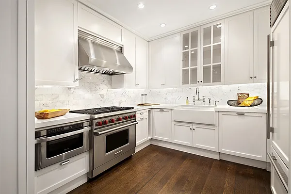 Sold by Stribling | media 13