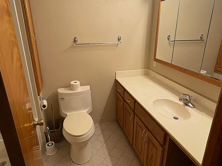 506 Mill St — Photo 10