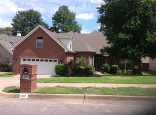 605 Huntwick Ln, Tyler, TX 75703