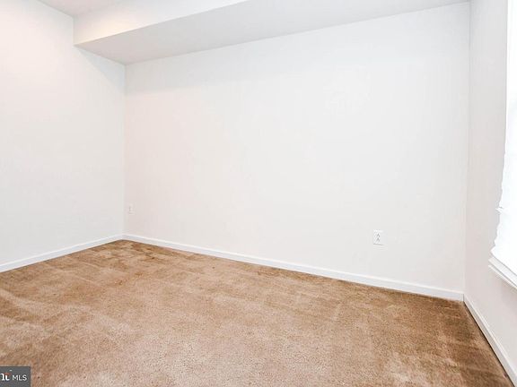 4th image of 5608 Glover Park Dr