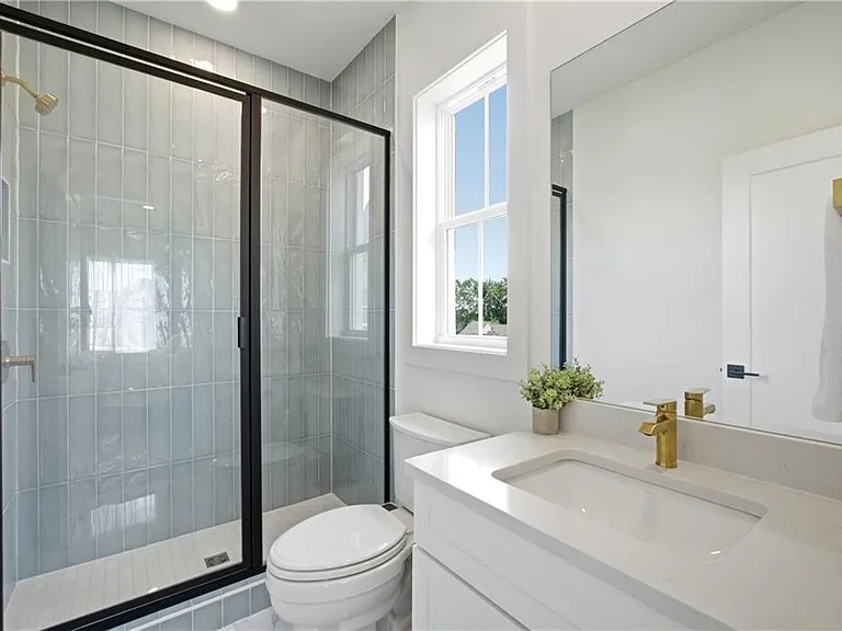 4510 Hawthorn Cir — Photo 44
