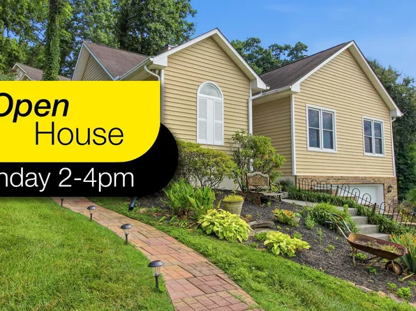 8504 Old Towne Ct, Knoxville, TN 37923
