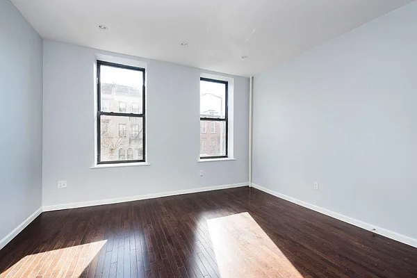 Rented by REAL New York | media 4