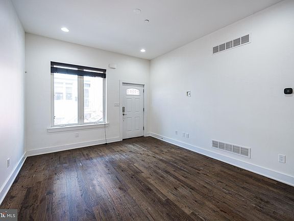 5th image of 1441 S Bouvier St
