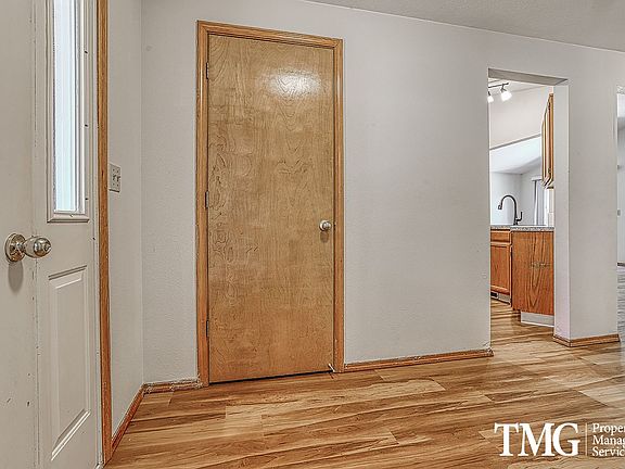 4th image of 2712 NE 146th Ct