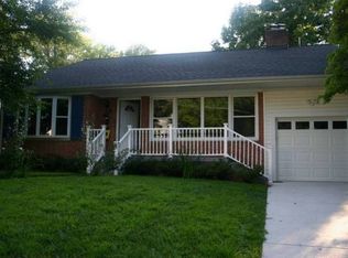 9422 Balfour Dr, Bethesda, MD 20814