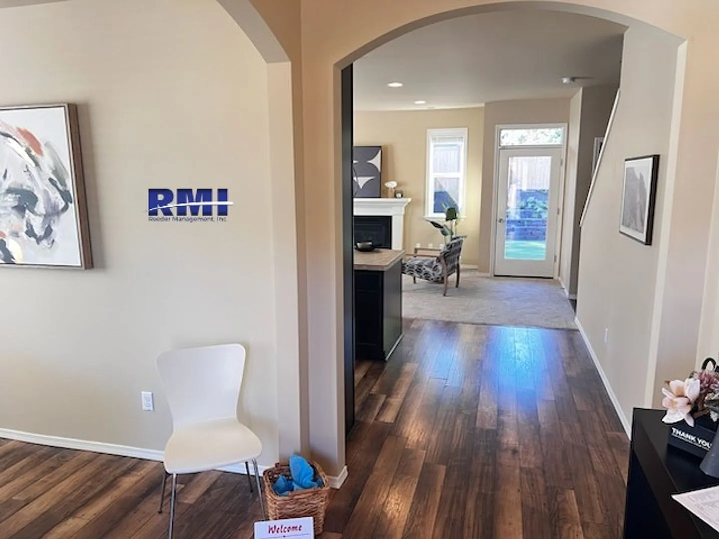N Gig Harbor home in "The Ridge" — Photo 3